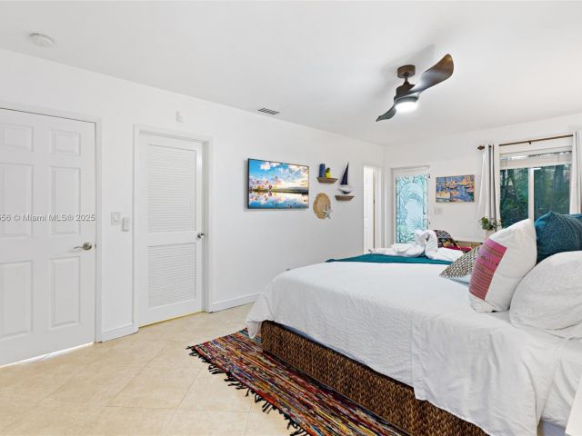 Продажа дома по адресу 290 Tropic Dr - фото 6833512