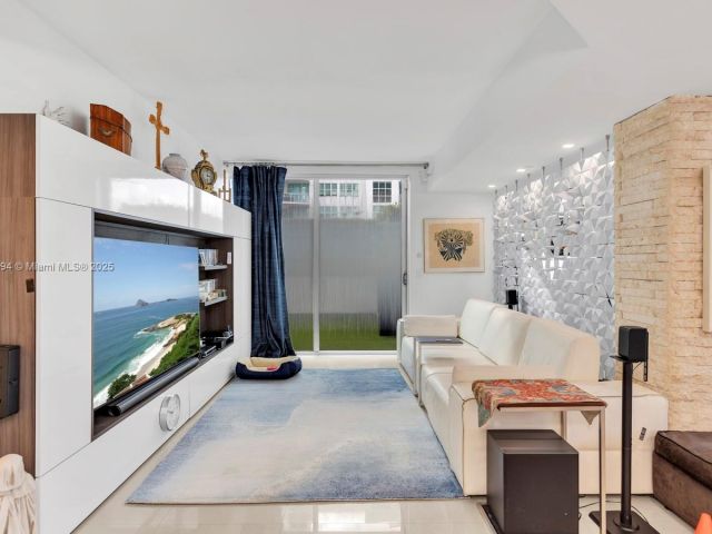 Продажа квартиры #2-301 - фото 6836720