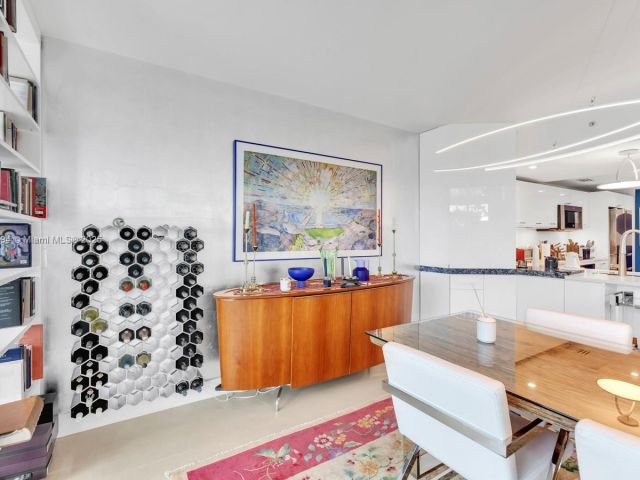 Продажа квартиры #2-301 - фото 6836727