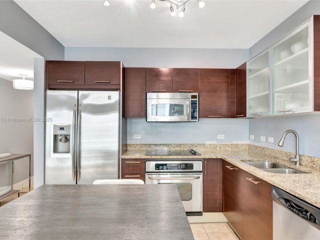 Продажа квартиры #1212 - фото 6836184