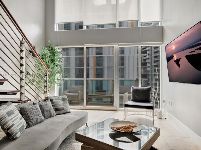 Продажа квартиры #1212 - фото 6836186