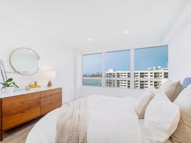 Продажа квартиры #1558S - фото 6835299