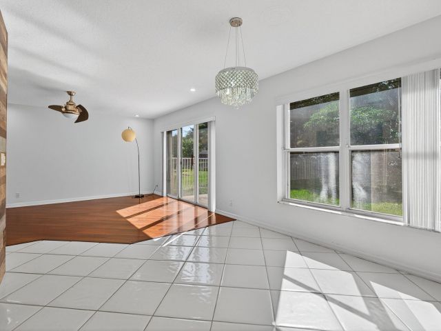 Дом в аренду по адресу 7004 Galleon Cove Circle - фото 6841287