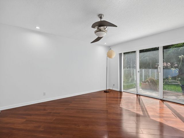 Дом в аренду по адресу 7004 Galleon Cove Circle - фото 6841291