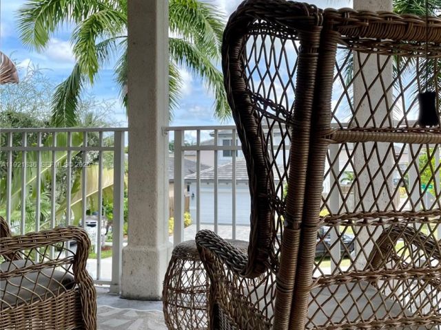 Продажа дома по адресу 3121 SE 2nd Dr - фото 6846409