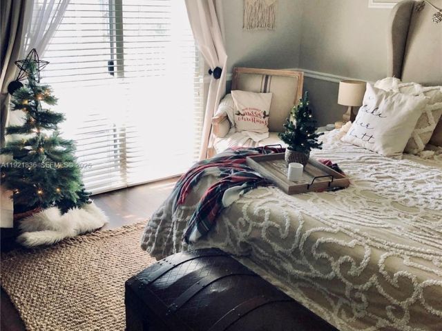 Продажа дома по адресу 3121 SE 2nd Dr - фото 6846411