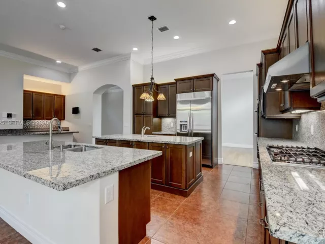 Продажа дома по адресу 8181 Banpo Bridge Way - фото 6841510