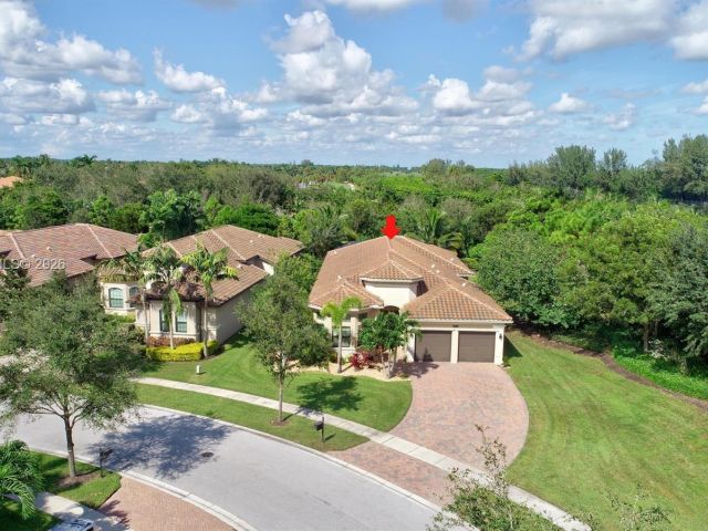 Продажа дома по адресу 8181 Banpo Bridge Way - фото 6841519