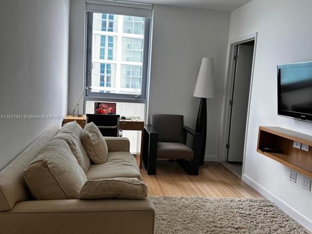 Квартира в аренду номер2601 - фото 6837944