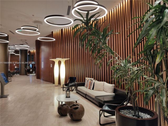 Продажа квартиры #1506 - фото 6838675