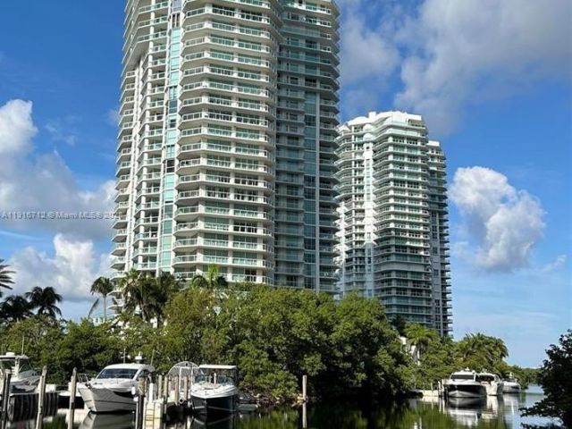 Продажа квартиры #1246 - фото 6838903