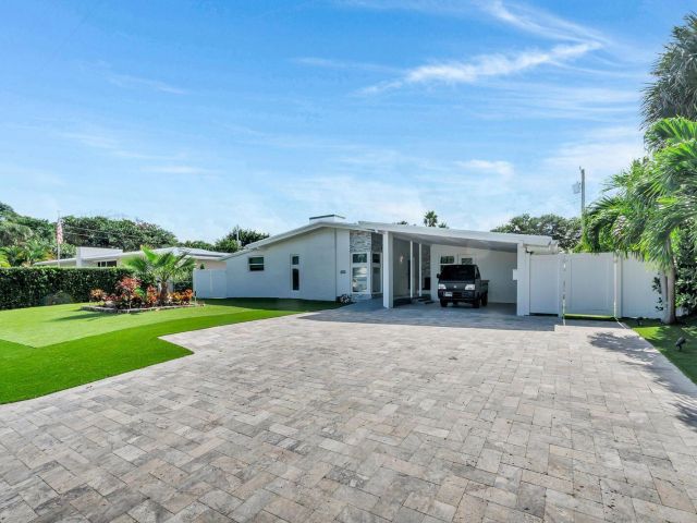 Дом в аренду по адресу 530 NE 17th Street - фото 6850066