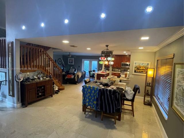 Дом в аренду по адресу 3486 SW 51st St 3486 - фото 7474214