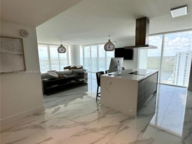 Квартира в аренду номер5-2002 - фото 6838814