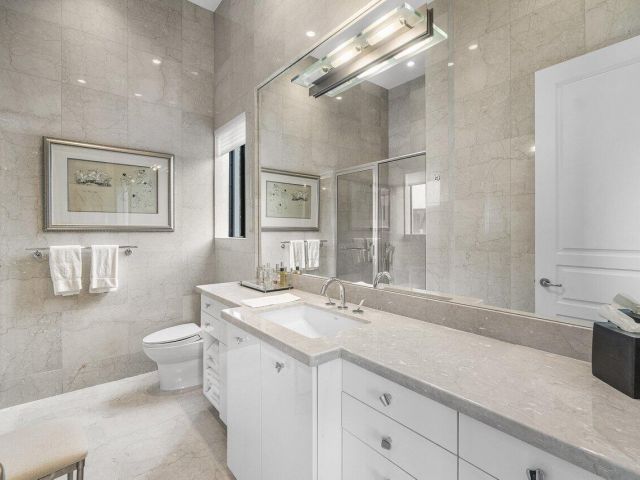 Продажа дома по адресу 7172 Valencia Drive - фото 6850154