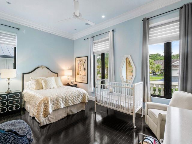 Продажа дома по адресу 7172 Valencia Drive - фото 6850155