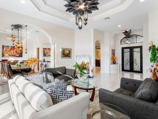 Продажа дома по адресу 16481 Braeburn Ridge Trail - фото 6866309