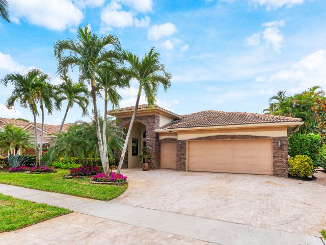 Продажа дома по адресу 16481 Braeburn Ridge Trail - фото 6866318