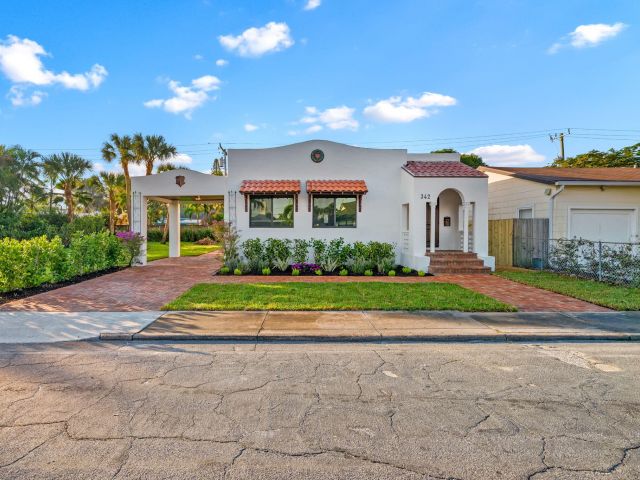 Продажа дома по адресу 342 Malverne Road - фото 6857878