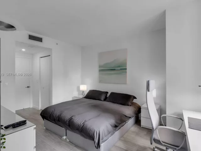 Продажа квартиры #1705 - фото 6839335