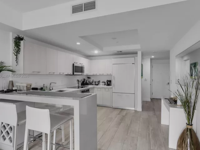 Продажа квартиры #1705 - фото 6839344