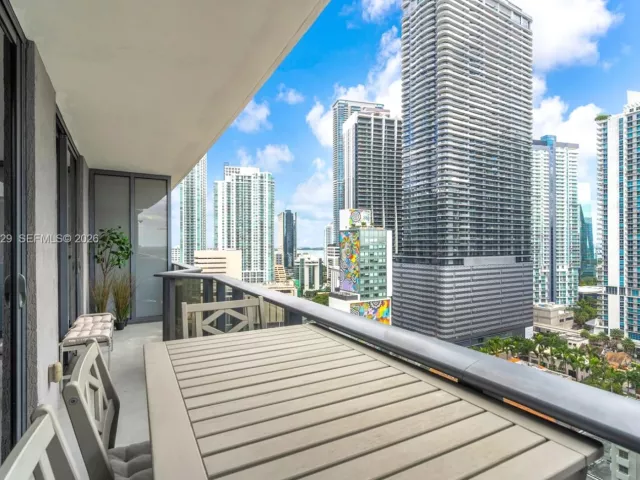 Продажа квартиры #1705 - фото 6839330