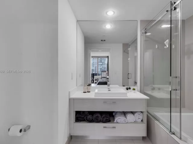 Продажа квартиры #1705 - фото 6839332