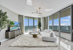 Квартира #5205