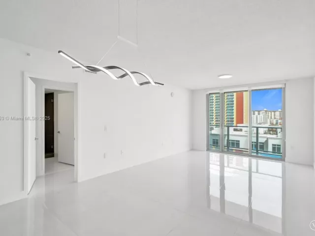 Продажа квартиры #5-805 - фото 6852650