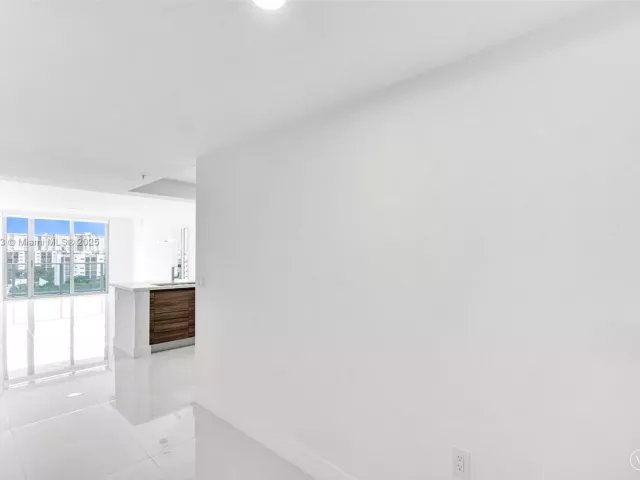 Продажа квартиры #5-805 - фото 6852652