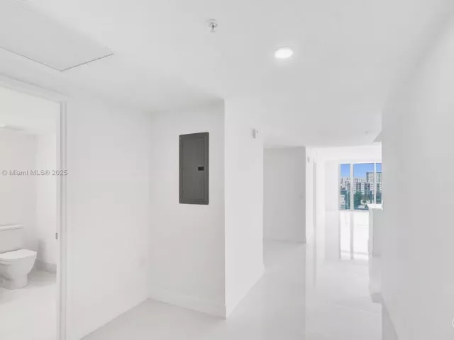 Продажа квартиры #5-805 - фото 6852654