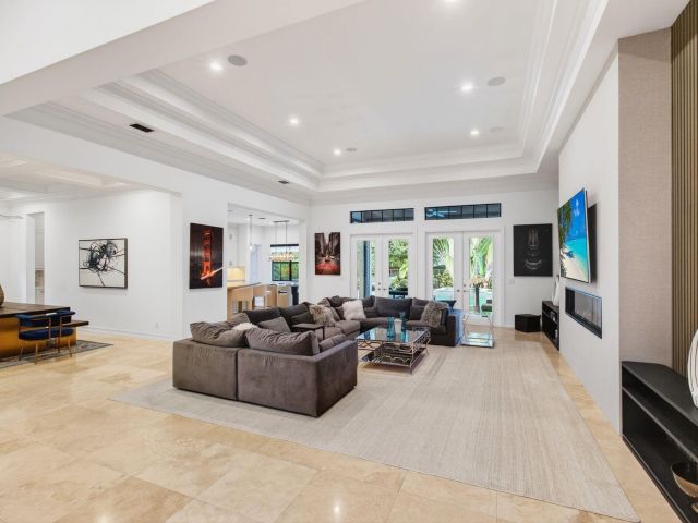 Дом в аренду по адресу 17662 Cadena Drive - фото 6854490