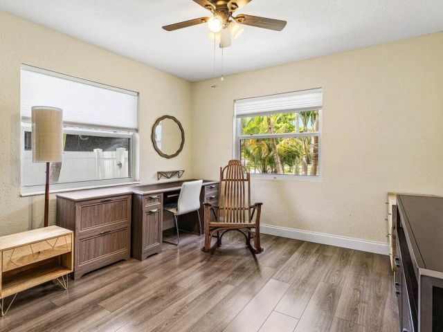 Продажа дома по адресу 123 NW 6th Avenue - фото 6866459