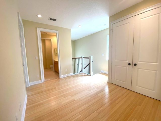 Дом в аренду по адресу 50 Via Poinciana Lane - фото 6850103