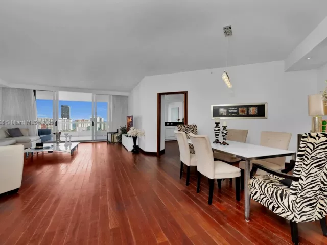 Продажа квартиры #2001 - фото 6840013