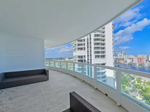 Продажа квартиры #2001 - фото 6840023