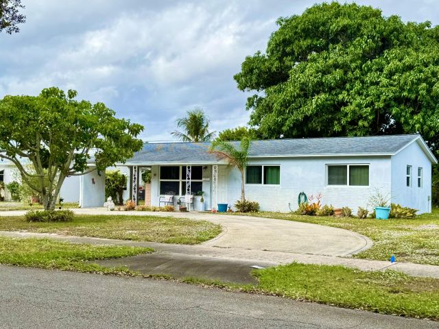 Дом в аренду по адресу 347 Flagler Boulevard - фото 6893994