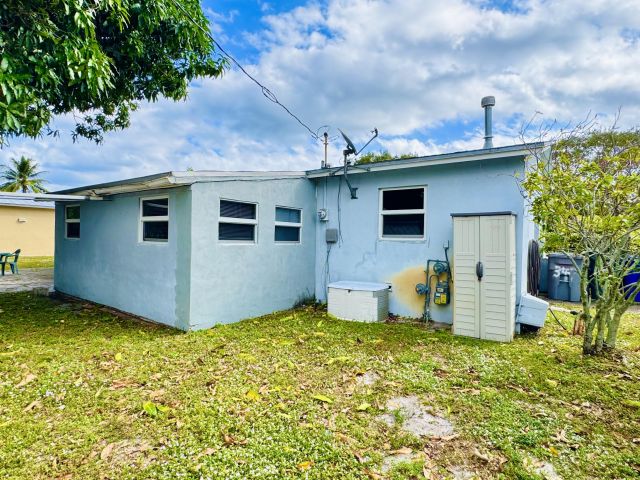 Дом в аренду по адресу 347 Flagler Boulevard - фото 6893999