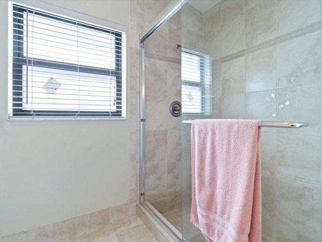 Продажа дома по адресу 11241 Island Lakes Lane - фото 6850111