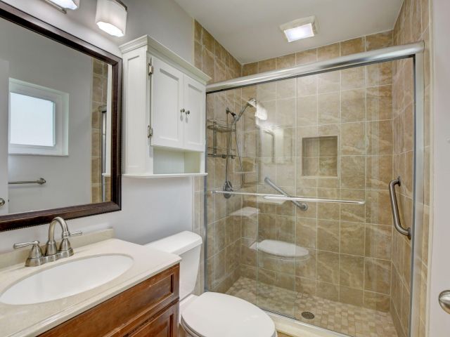 Дом в аренду по адресу 6347 Country Wood Way - фото 6866442