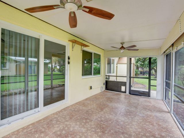 Дом в аренду по адресу 6347 Country Wood Way - фото 6866447