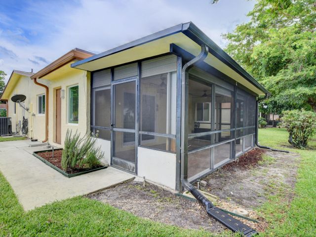 Дом в аренду по адресу 6347 Country Wood Way - фото 6866448