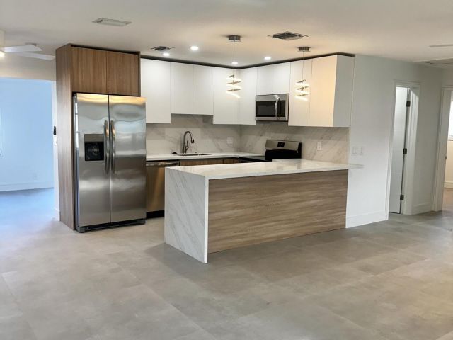 Продажа дома по адресу 790 Sarazen Drive - фото 6849857