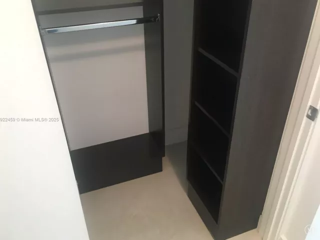 Продажа квартиры #521 - фото 6854327