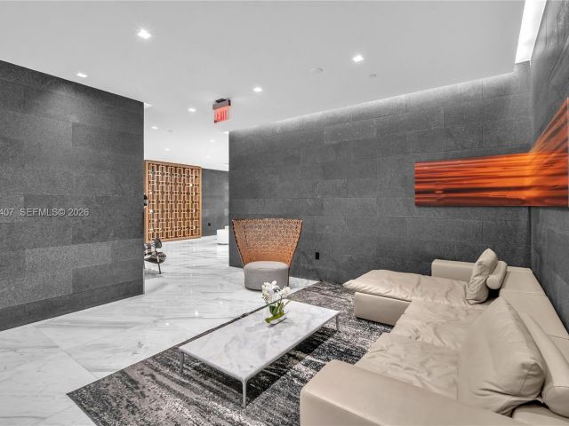 Продажа квартиры #1519 - фото 6865168