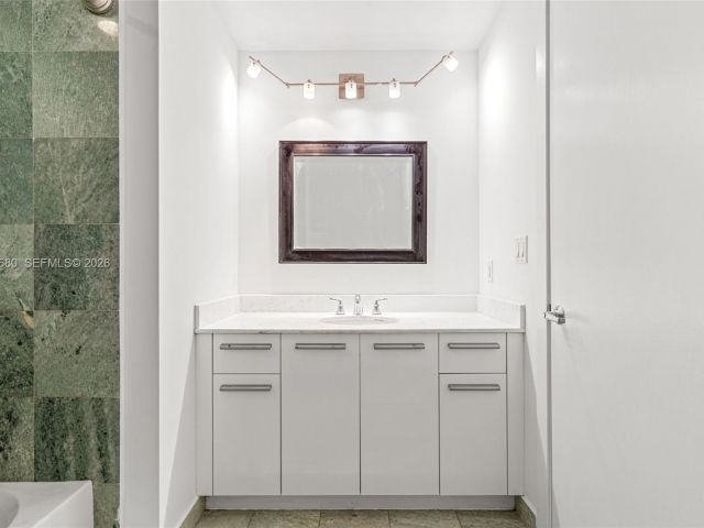 Продажа квартиры #1006 - фото 7446493