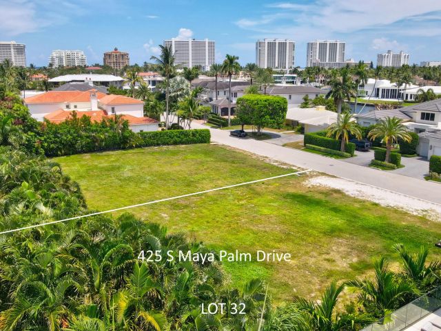 Продажа дома по адресу 425 S Maya Palm Drive - фото 6850186