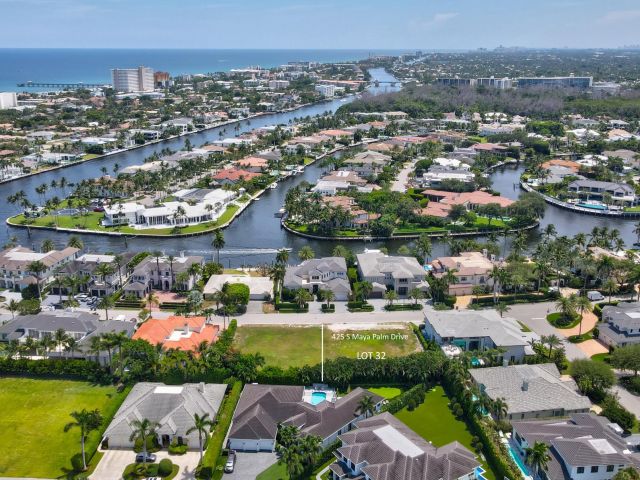 Продажа дома по адресу 425 S Maya Palm Drive - фото 6850187