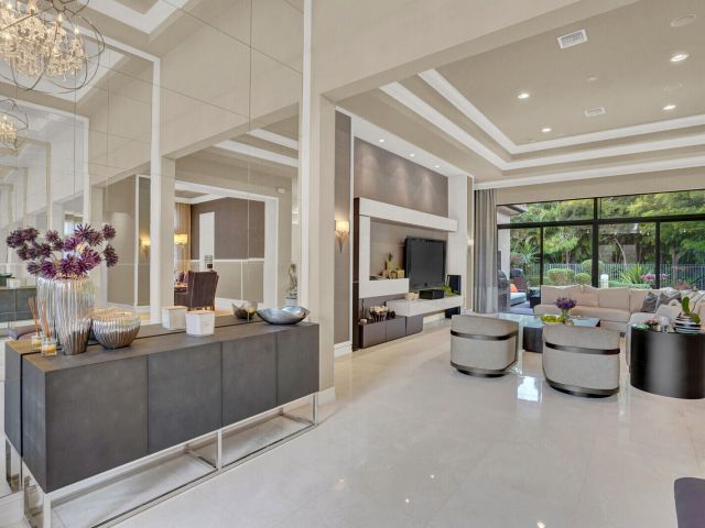 Продажа дома по адресу 8461 Hawks Gully Avenue - фото 6866087