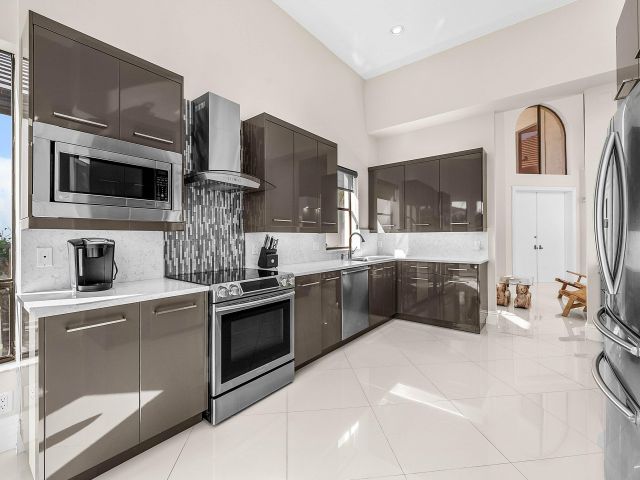 Дом в аренду по адресу 5312 Steeple Chase - фото 6848557